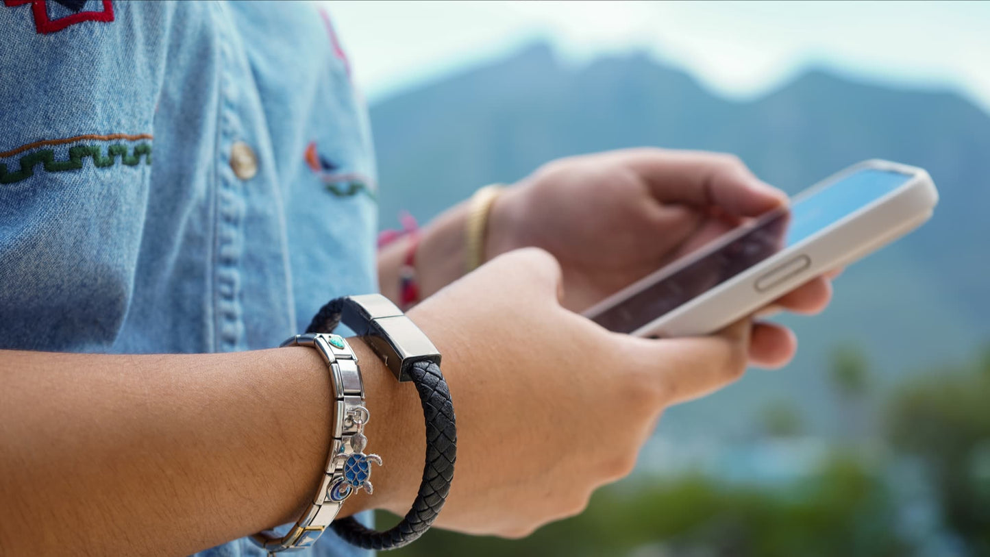 Pulsera Cargador USB - USB-C Lingarah - Productos de madera